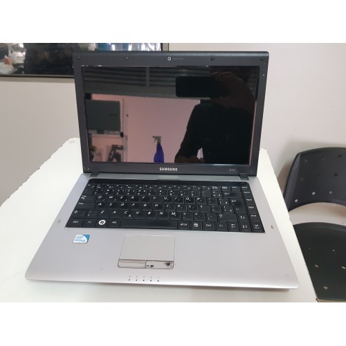 Notebook Samsung RV410 DualCore, 4Gb, HD 500Gb Notebook Samsung RV410 DualCore, 4Gb, HD 500Gb