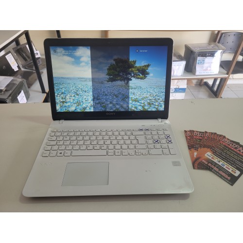 Notebook Sony Vaio Core i5, 4Gb de memória, HD 750Gb, Tela 15,6" 