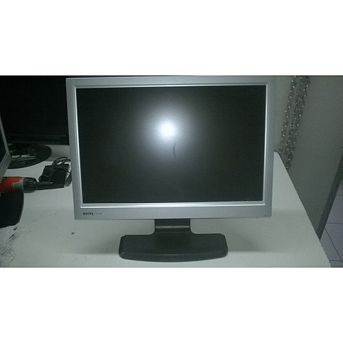 Monitor LCD 17" Benq T71W